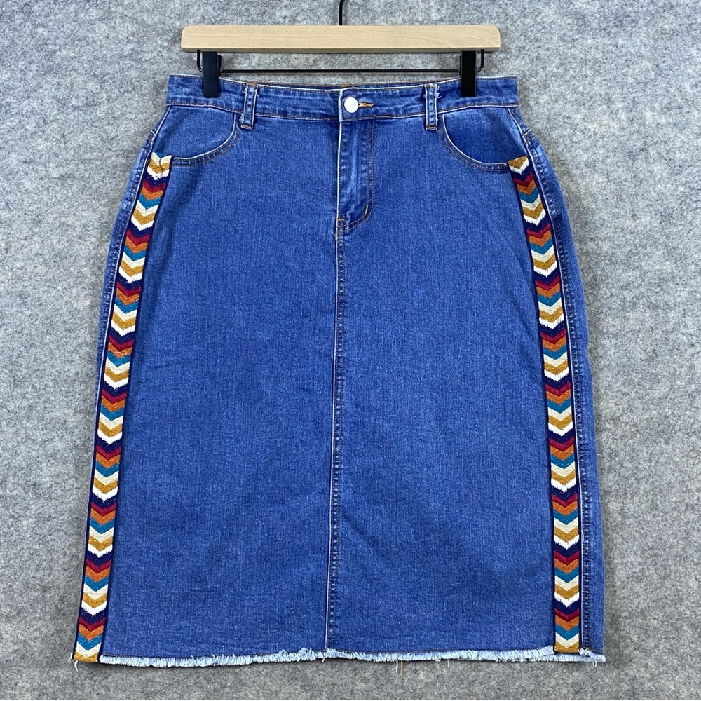 Polagram Denim Skirt Size‎ M Blue Southwestern Embroidered Detail Frayed Hem